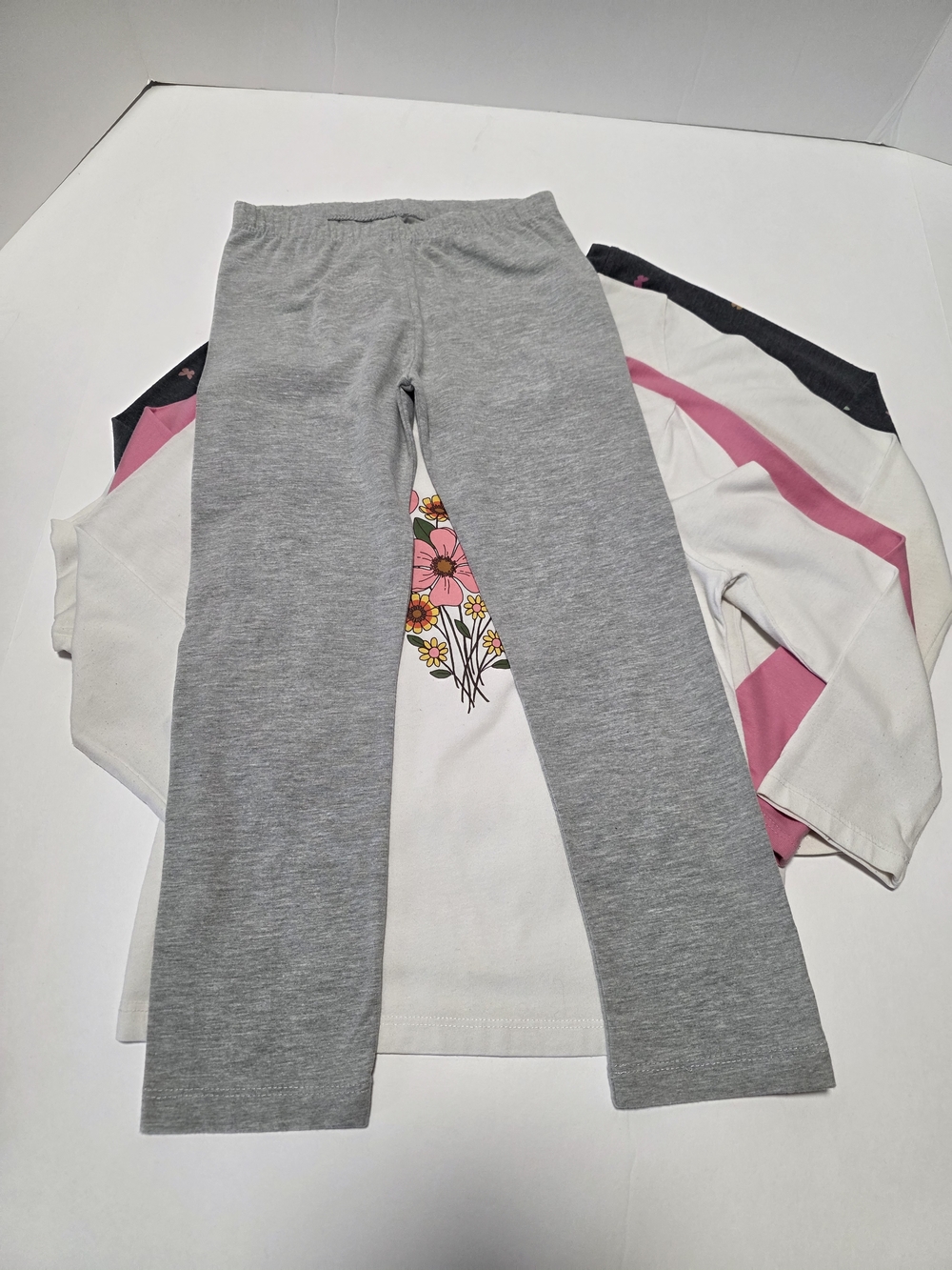 Girls' Size 5 Long Sleeve Tops & Pants - 10 Items Bundle - Picture 9 of 16